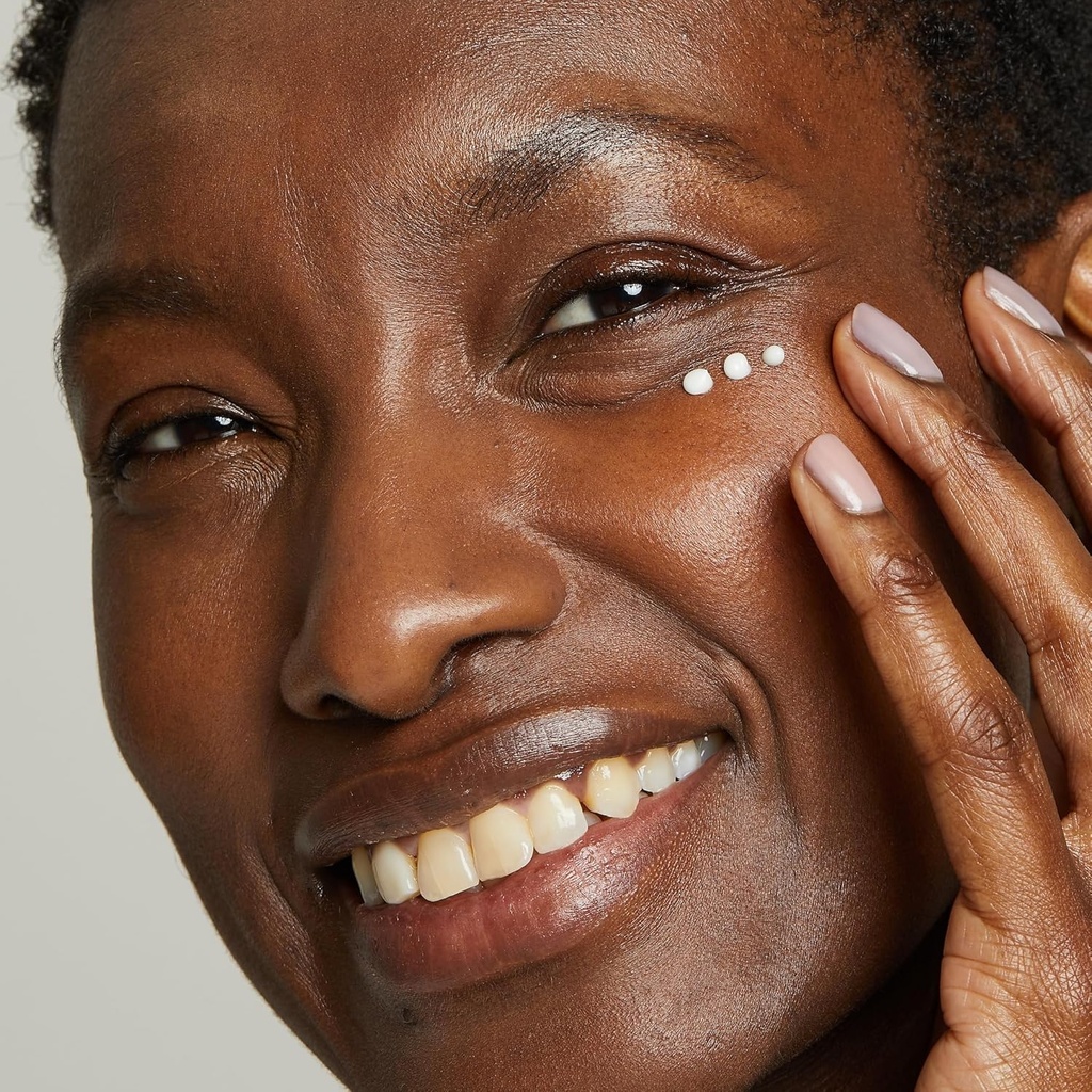 no7-lift-luminate-triple-action-under-ey-3.jpg